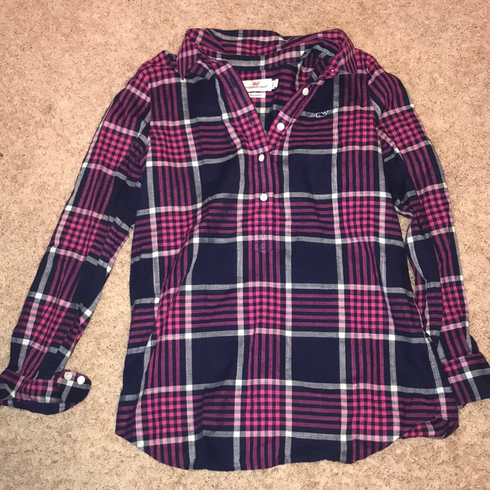 Vineyard vines shirt